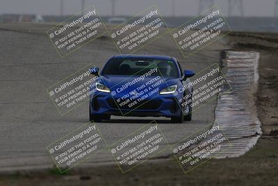 media/Nov-28-2025-Speed SF (Fri) [[b9fcb3577c]]/Blue/Session 3 (Outside Grapevine)/